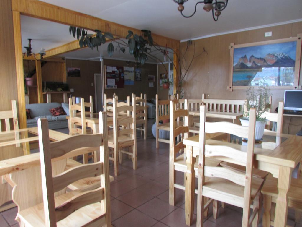 Hostal Geminis Пуерто Наталес Екстериор снимка